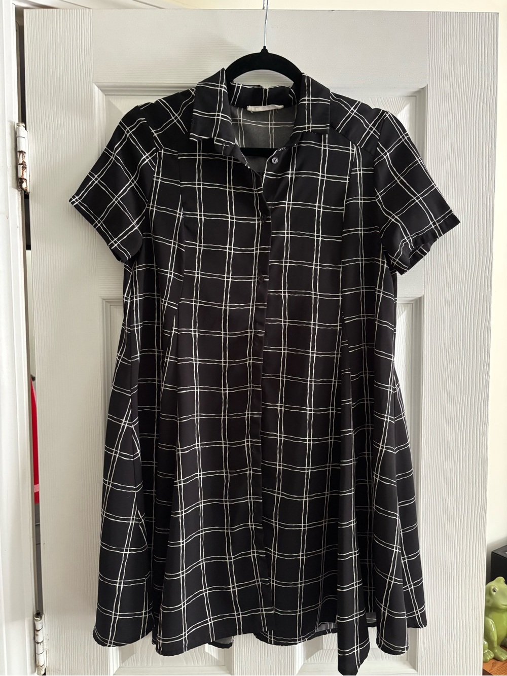 Lush Black and White Windowpane Short-Sleeve Shirt Dress